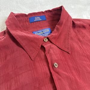 Pendleton Men’s Shirt L Red Textured Silk Button Front Short Sleeve Casual